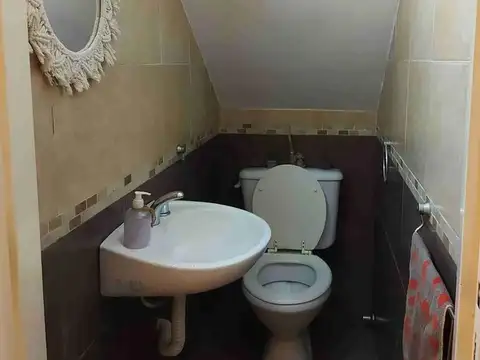 Casa 3 ambientes con 1 baño