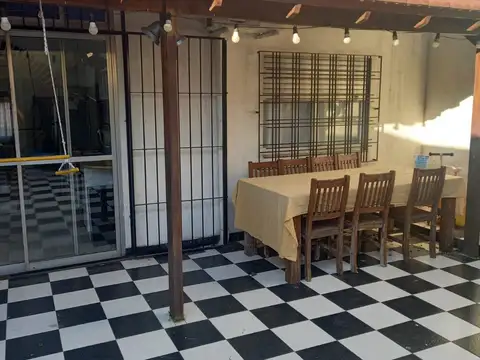 Casa en Venta en Ramos Mejia Sur, USD 145.000
