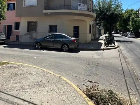 Bernardo De Irigoyen 1000, Piso PA