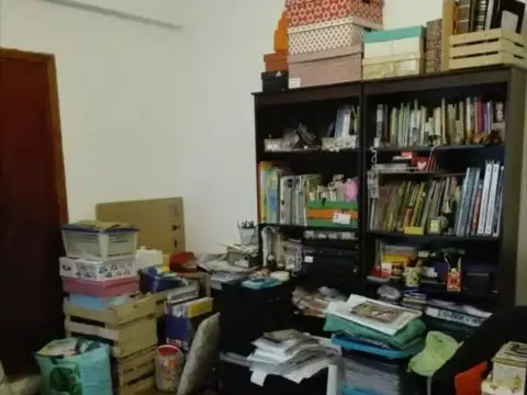 Departamento 7 ambientes con 2 baños