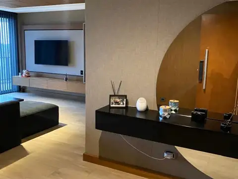 Departamento en Venta con 2 cocheras