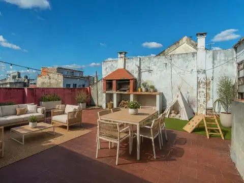 VENTA PH 4 AMBIENTES AL FRENTE C/TERRAZA PROPIA Y ENTRADA INDEPENDIENTE EN CIUDADELA