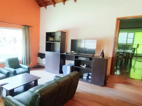 Casa en Venta en Villa Gesell, USD 138.000