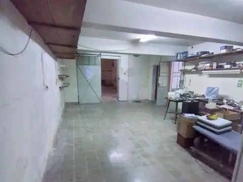 Local en Venta 70 años