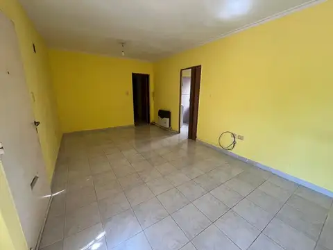 Depto Tipo Casa en Alquiler de 2 dormitorios