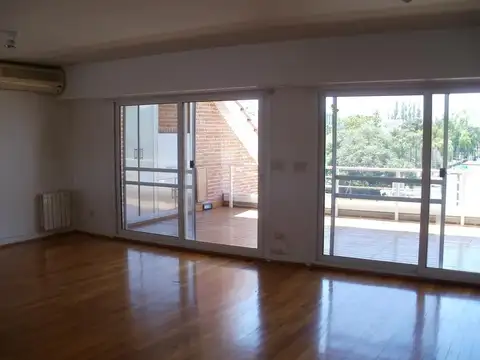 Departamento en Venta de 5 ambientes