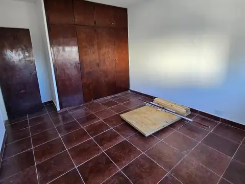 Depto Tipo Casa en Alquiler de 3 ambientes