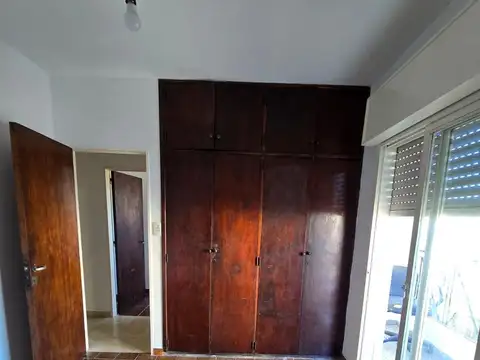 Depto Tipo Casa en Alquiler 50 años