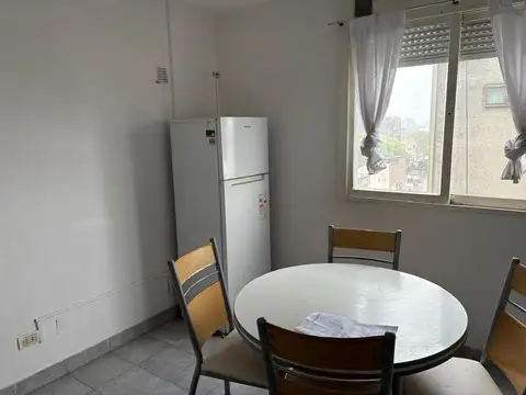 Departamento en Alquiler en Pichincha, $ 400.000
