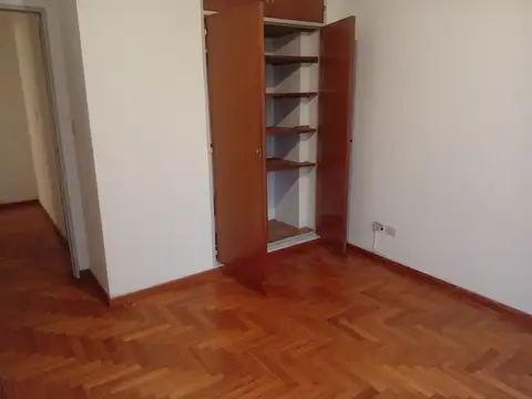 Departamento en Alquiler en Flores Norte, $ 620.000
