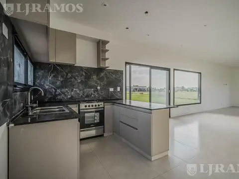 Casa en Alquiler de 3 dormitorios