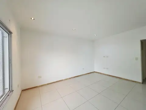 Departamento en Alquiler en Villa Libertad, $ 400.000
