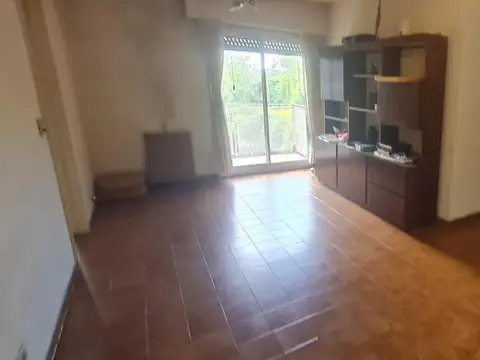 Departamento en Venta en Barrio Parque, USD 108.000