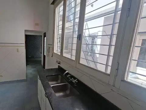 Depto Tipo Casa en Venta 79 años