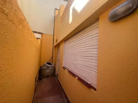 Depto Tipo Casa 4 ambientes con 1 baño