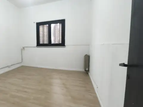 Casa 2 ambientes con 1 baño