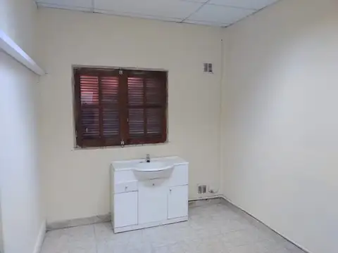 Local en Venta en Azcuenaga, USD 45.000