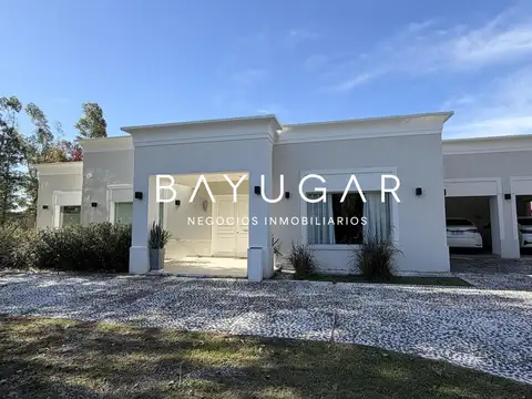 VENTA - Casa en Barrio Privado Casuarinas - Pilar