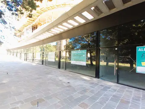 Terreno en Venta de 976,0 m2