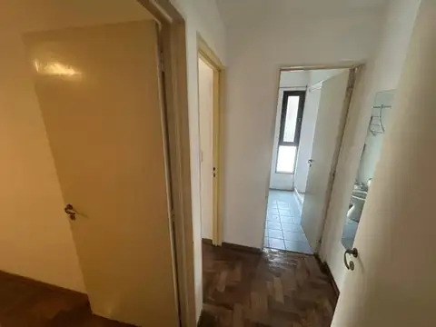 Alquilo Depto 2 Dor, con Balcon y Aire Acondicionado.