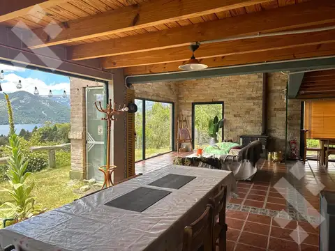 Casa 4 ambientes con 1 baño