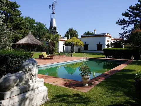 Casa quinta en Ezeiza GRAN LOTE de 5320m2
