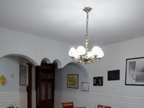 Casa en Venta en Flores, USD 165.000