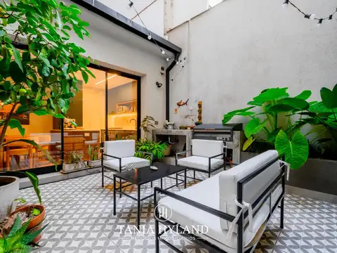Departamento en venta 3 ambientes con patio en Recoleta
