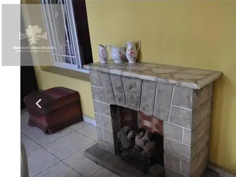 Casa 5 ambientes con 2 baños