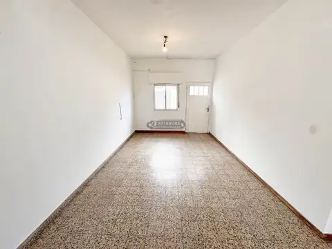 Depto Tipo Casa 3 ambientes con 1 baño