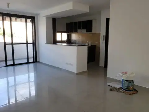 Departamento en Alquiler en Alberdi, $ 680.000