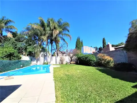 Casa en Granadero Baigorria