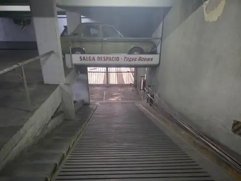 Cochera en Venta Fija
