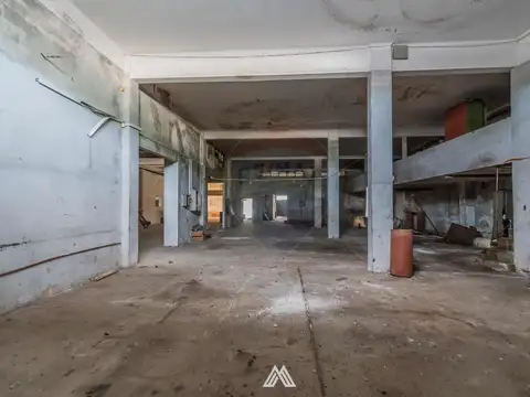 Local en Venta 78 años