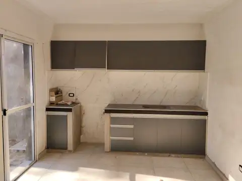 Depto Tipo Casa en Venta en Villa Nueva de Guaymallen, USD 96.000