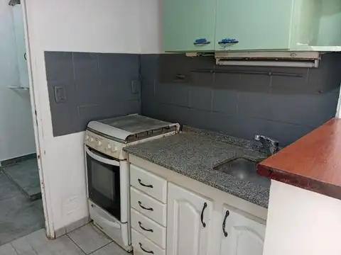 Depto Tipo Casa en Alquiler de 3 ambientes