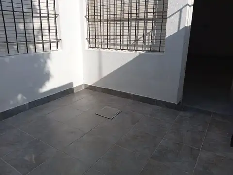 Alquilo ph casa 3 ambientes