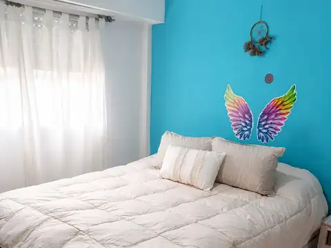 Peluffo 1400, Piso 0