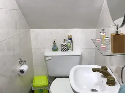 Depto Tipo Casa en Venta con 1 cocheras