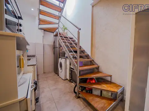 Depto Tipo Casa en Venta 50 años