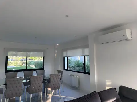 Casa en Alquiler de 4 dormitorios
