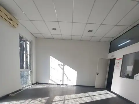 Oficina en Alquiler en Monserrat, $ 800.000