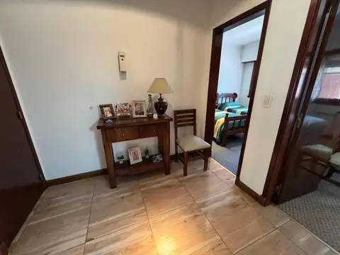 Chalet de 3 amb con Garage y  Quincho con dormitorio