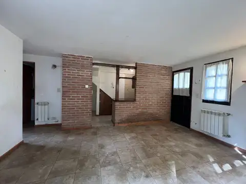 Depto Tipo Casa en Venta de 4 ambientes