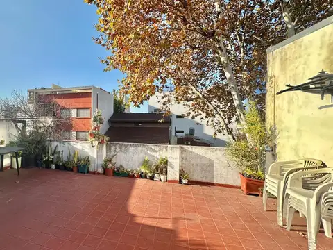 VENTA PH 4 AMB SAAVEDRA A REFACCIONAR CON TERRAZA