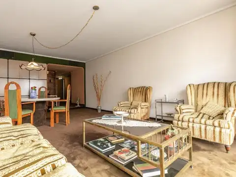 Alquiler Semipiso 4 Ambientes sobre Av. Corrientes