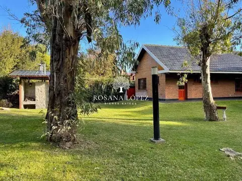 Casa en Venta con 1 cochera