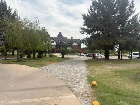 Casa en Venta en Countries y Barrios Cerrados en San Vicente, USD 420.000