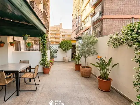 Venta Depto. 3 Amb. con Terraza propia en Parque Rivadavia Apto Credito