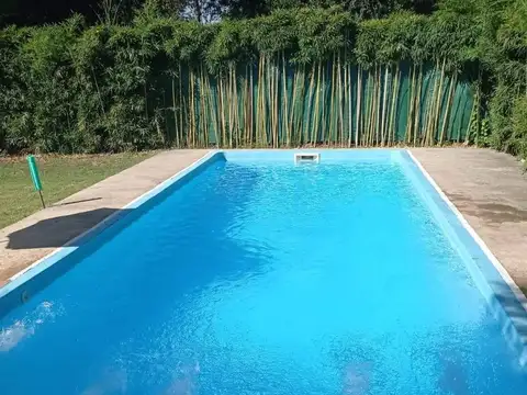 VENTA quinta 2amb pileta parque moreno permuta